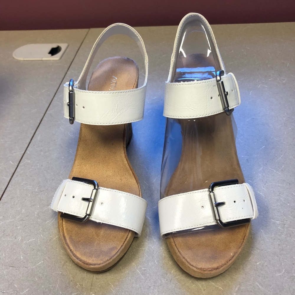 Aerosoles brand new White Wedge Sandals